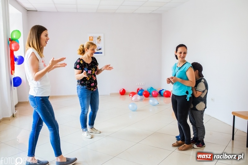 Zdjęcie w galerii na portalu naszraciborz.pl: TEB DAY dla rodziny w TEB Edukacja w Raciborzu wiadomości z regionu