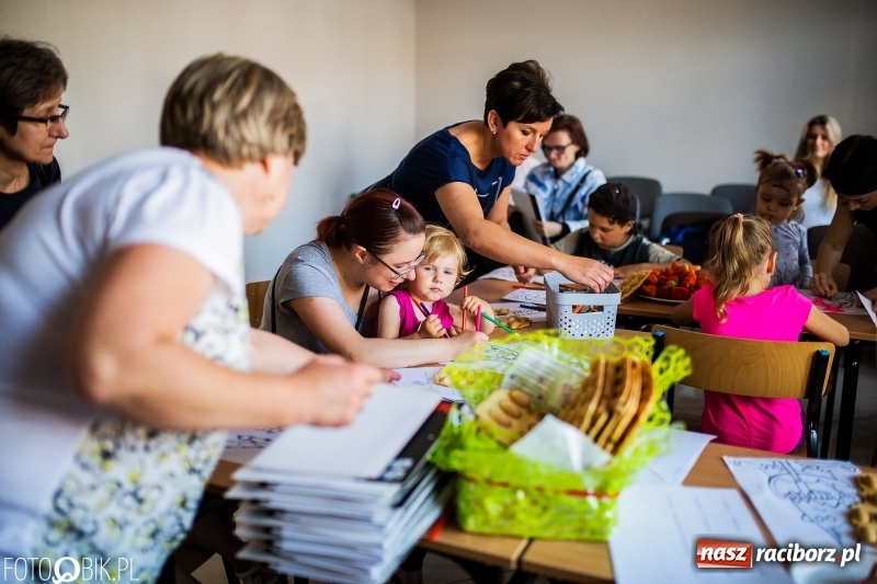 Zdjęcie w galerii na portalu naszraciborz.pl: TEB DAY dla rodziny w TEB Edukacja w Raciborzu wiadomości z regionu