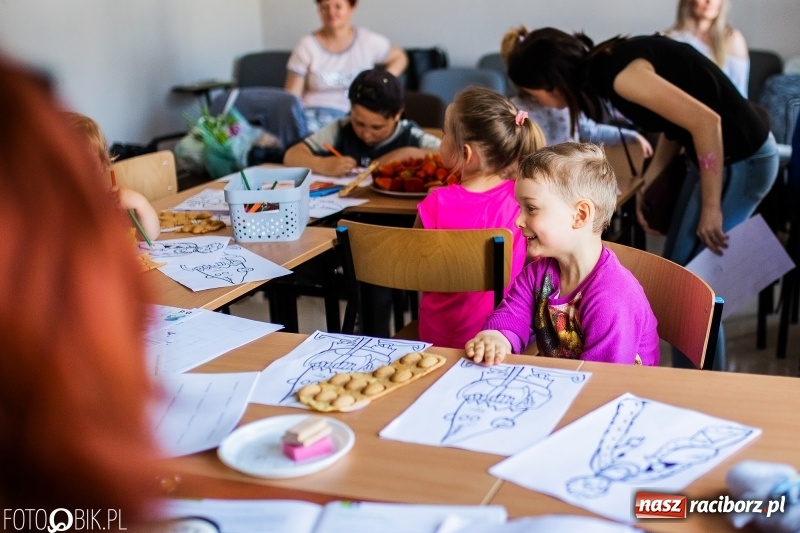 Zdjęcie w galerii na portalu naszraciborz.pl: TEB DAY dla rodziny w TEB Edukacja w Raciborzu wiadomości z regionu