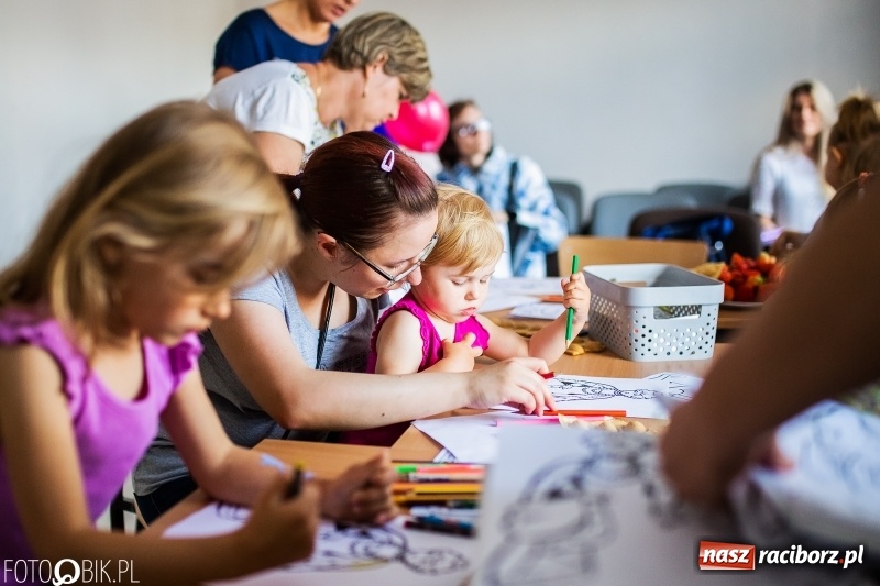 Zdjęcie w galerii na portalu naszraciborz.pl: TEB DAY dla rodziny w TEB Edukacja w Raciborzu wiadomości z regionu