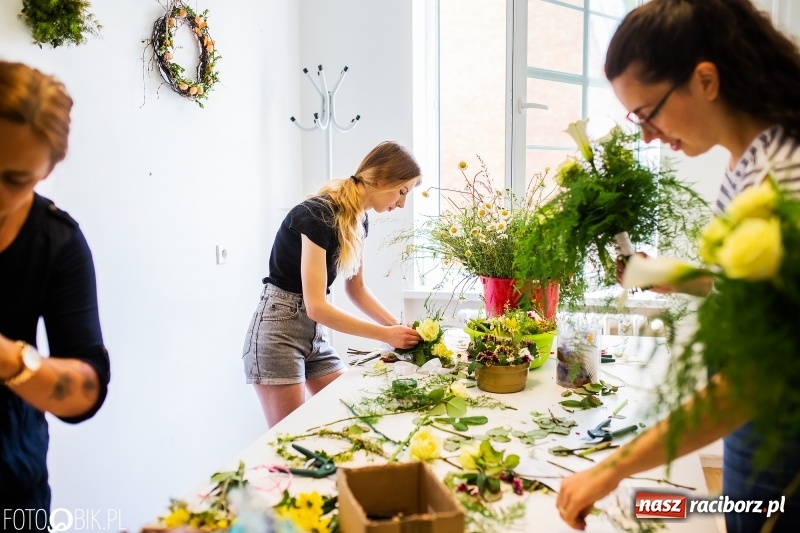 Zdjęcie w galerii na portalu naszraciborz.pl: TEB DAY dla rodziny w TEB Edukacja w Raciborzu wiadomości z regionu
