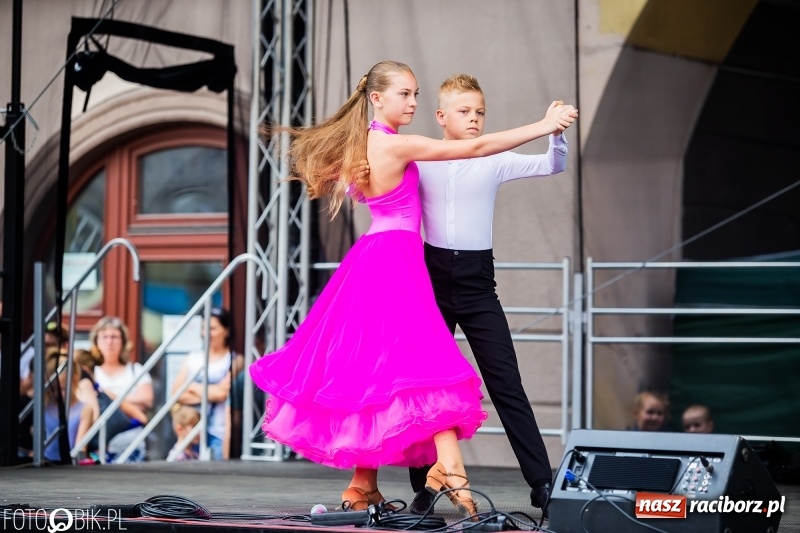 Zdjęcie w galerii na portalu naszraciborz.pl: Moc atrakcji na raciborskim Rynku z okazji Dnia Dziecka [FOTO i WIDEO] wiadomości z regionu