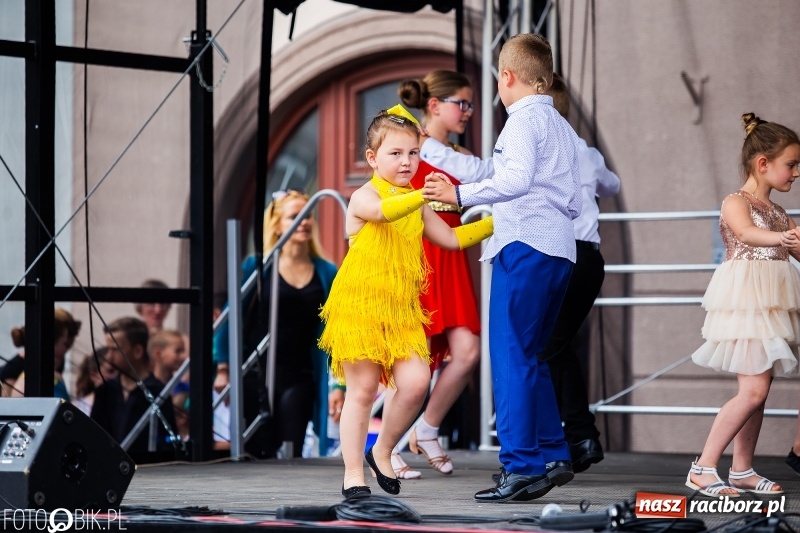 Zdjęcie w galerii na portalu naszraciborz.pl: Moc atrakcji na raciborskim Rynku z okazji Dnia Dziecka [FOTO i WIDEO] wiadomości z regionu