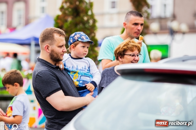 Zdjęcie w galerii na portalu naszraciborz.pl: Moc atrakcji na raciborskim Rynku z okazji Dnia Dziecka [FOTO i WIDEO] wiadomości z regionu