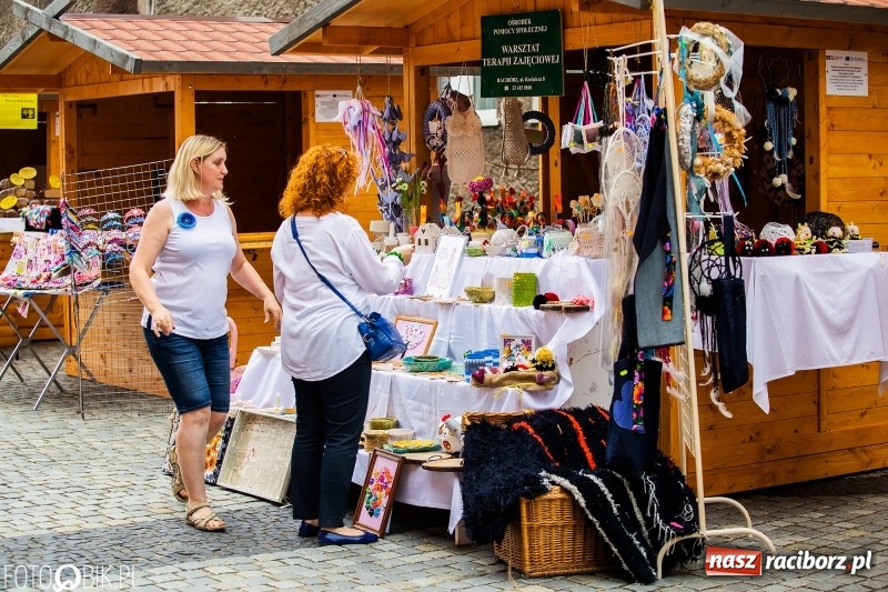 Zdjęcie w galerii na portalu naszraciborz.pl: Moc atrakcji na raciborskim Rynku z okazji Dnia Dziecka [FOTO i WIDEO] wiadomości z regionu