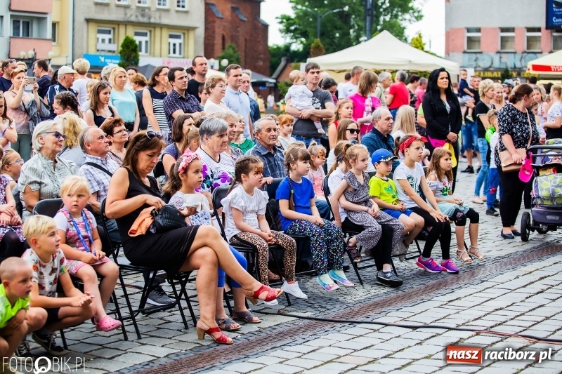 Zdjęcie w galerii na portalu naszraciborz.pl: Moc atrakcji na raciborskim Rynku z okazji Dnia Dziecka [FOTO i WIDEO] wiadomości z regionu