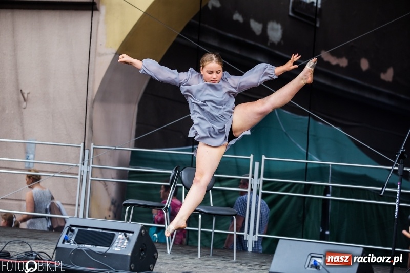 Zdjęcie w galerii na portalu naszraciborz.pl: Moc atrakcji na raciborskim Rynku z okazji Dnia Dziecka [FOTO i WIDEO] wiadomości z regionu