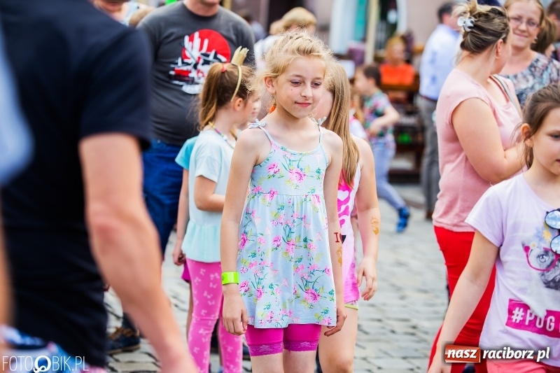 Zdjęcie w galerii na portalu naszraciborz.pl: Moc atrakcji na raciborskim Rynku z okazji Dnia Dziecka [FOTO i WIDEO] wiadomości z regionu
