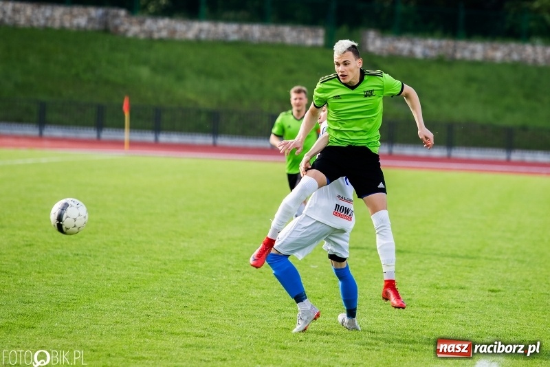 Zdjęcie w galerii na portalu naszraciborz.pl: IV liga. Raciborska Unia coraz bliżej okręgówki wiadomości z regionu