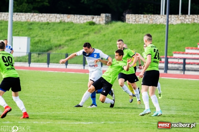 Zdjęcie w galerii na portalu naszraciborz.pl: IV liga. Raciborska Unia coraz bliżej okręgówki wiadomości z regionu