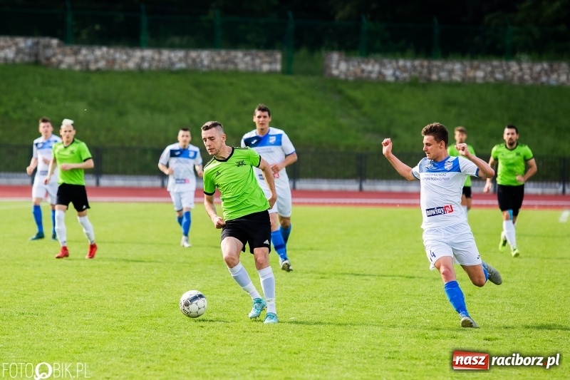 Zdjęcie w galerii na portalu naszraciborz.pl: IV liga. Raciborska Unia coraz bliżej okręgówki wiadomości z regionu