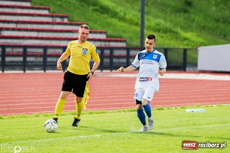 Zdjęcie w galerii na portalu naszraciborz.pl: IV liga. Raciborska Unia coraz bliżej okręgówki wiadomości z regionu