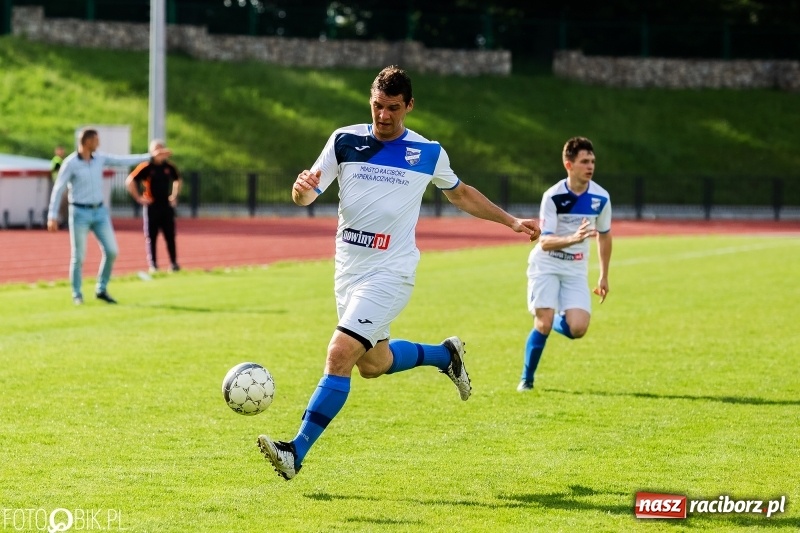 Zdjęcie w galerii na portalu naszraciborz.pl: IV liga. Raciborska Unia coraz bliżej okręgówki wiadomości z regionu