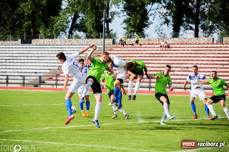 Zdjęcie w galerii na portalu naszraciborz.pl: IV liga. Raciborska Unia coraz bliżej okręgówki wiadomości z regionu