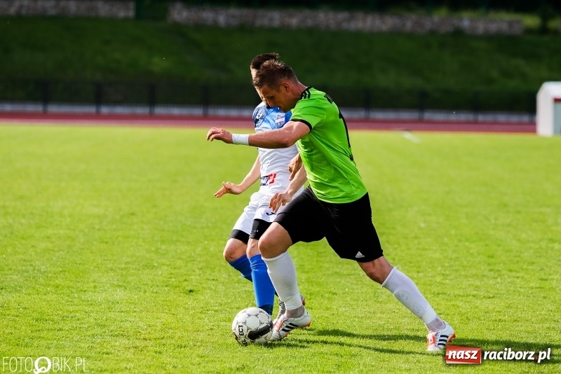 Zdjęcie w galerii na portalu naszraciborz.pl: IV liga. Raciborska Unia coraz bliżej okręgówki wiadomości z regionu