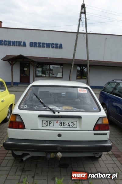 Zdjęcie w galerii na portalu naszraciborz.pl: Kochajcie oldtimery! Czar starych samochodów w Krzyżanowicach [FOTO]  wiadomości z regionu