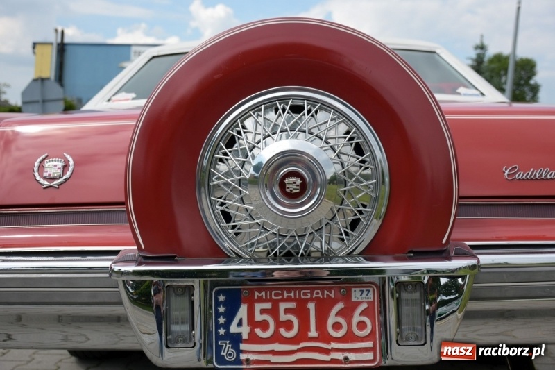 Zdjęcie w galerii na portalu naszraciborz.pl: Kochajcie oldtimery! Czar starych samochodów w Krzyżanowicach [FOTO]  wiadomości z regionu