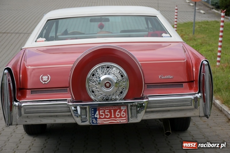 Zdjęcie w galerii na portalu naszraciborz.pl: Kochajcie oldtimery! Czar starych samochodów w Krzyżanowicach [FOTO]  wiadomości z regionu