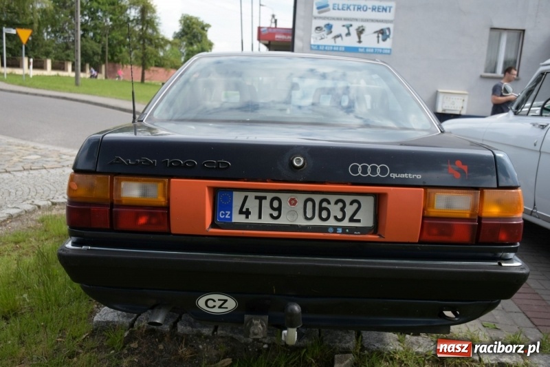 Zdjęcie w galerii na portalu naszraciborz.pl: Kochajcie oldtimery! Czar starych samochodów w Krzyżanowicach [FOTO]  wiadomości z regionu