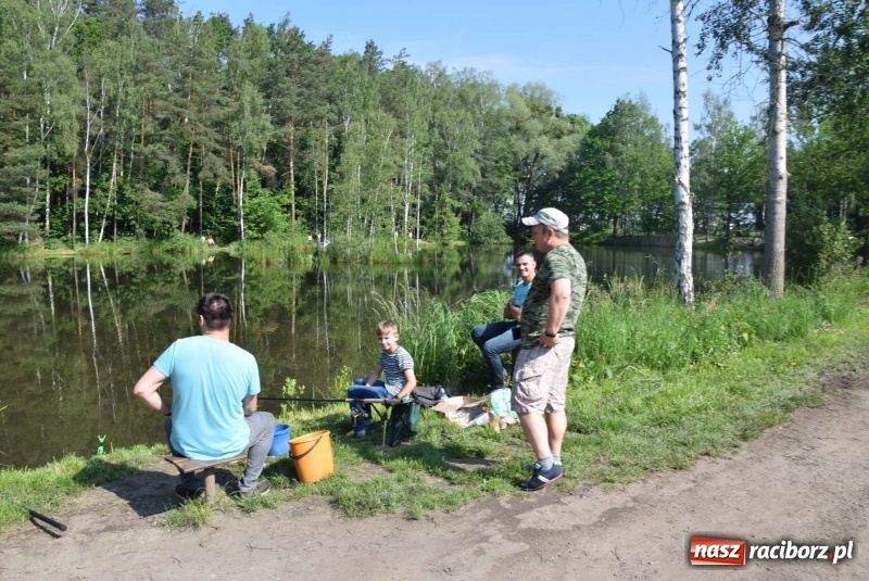 Zdjęcie w galerii na portalu naszraciborz.pl: Na Dzień Dziecka najlepsze jest... wędkowanie wiadomości z regionu