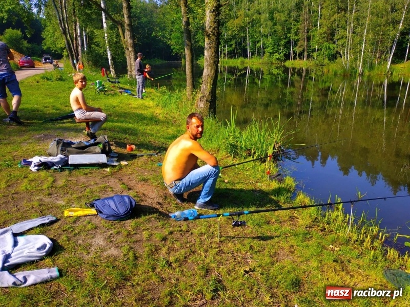 Zdjęcie w galerii na portalu naszraciborz.pl: Na Dzień Dziecka najlepsze jest... wędkowanie wiadomości z regionu