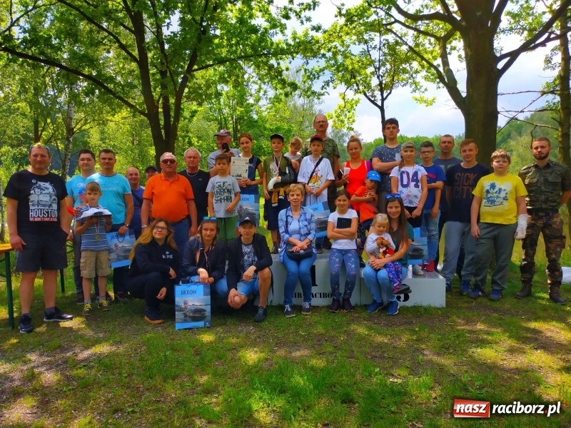 Zdjęcie w galerii na portalu naszraciborz.pl: Na Dzień Dziecka najlepsze jest... wędkowanie wiadomości z regionu