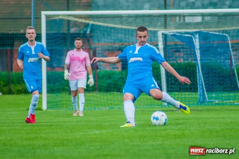 Zdjęcie w galerii na portalu naszraciborz.pl: Klasa okręgowa. Unia Turza Śląska pozostaje w grze [FOTO] wiadomości z regionu