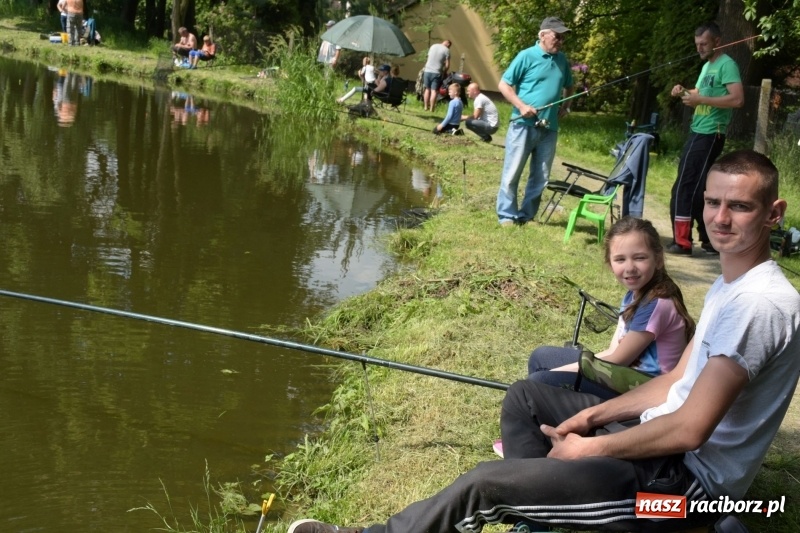 Zdjęcie w galerii na portalu naszraciborz.pl: Wędkarski Dzień Dziecka na Trzecioku  wiadomości z regionu