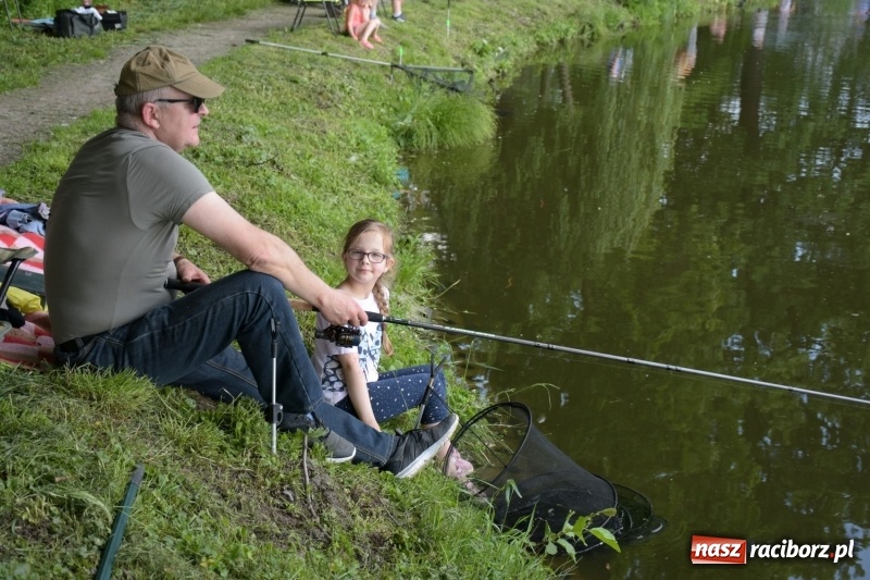 Zdjęcie w galerii na portalu naszraciborz.pl: Wędkarski Dzień Dziecka na Trzecioku  wiadomości z regionu