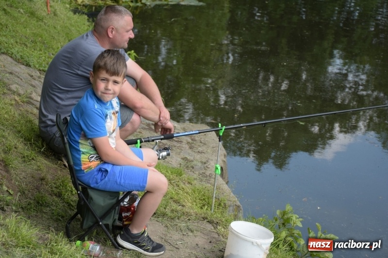 Zdjęcie w galerii na portalu naszraciborz.pl: Wędkarski Dzień Dziecka na Trzecioku  wiadomości z regionu