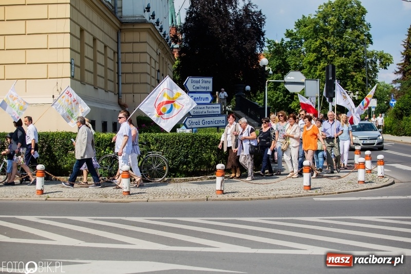 Zdjęcie w galerii na portalu naszraciborz.pl: Seksedukacja to deprawacja! Marsz dla życia w Raciborzu [FOTO i WIDEO] wiadomości z regionu