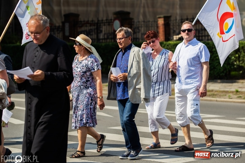 Zdjęcie w galerii na portalu naszraciborz.pl: Seksedukacja to deprawacja! Marsz dla życia w Raciborzu [FOTO i WIDEO] wiadomości z regionu