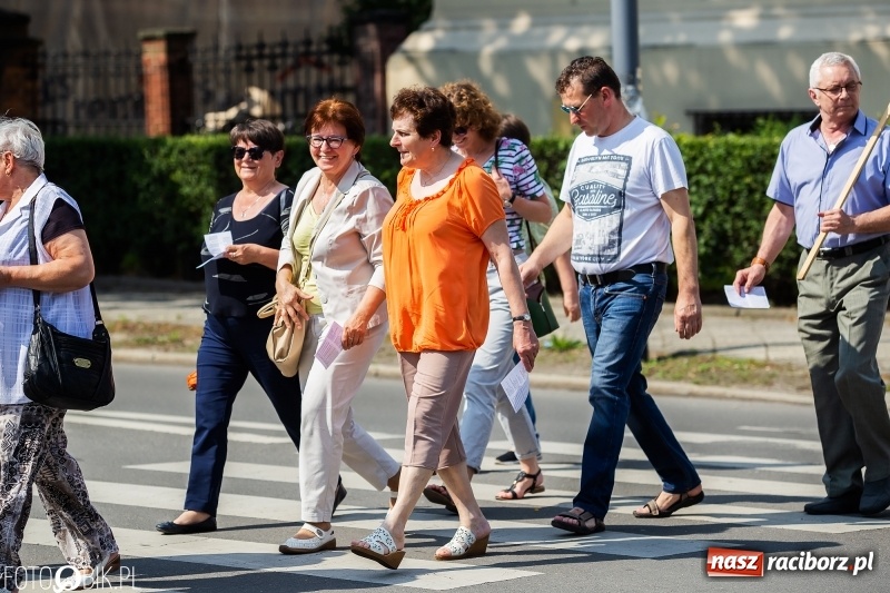 Zdjęcie w galerii na portalu naszraciborz.pl: Seksedukacja to deprawacja! Marsz dla życia w Raciborzu [FOTO i WIDEO] wiadomości z regionu
