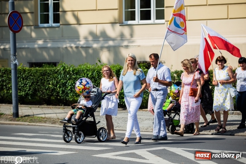 Zdjęcie w galerii na portalu naszraciborz.pl: Seksedukacja to deprawacja! Marsz dla życia w Raciborzu [FOTO i WIDEO] wiadomości z regionu