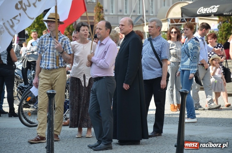 Zdjęcie w galerii na portalu naszraciborz.pl: Seksedukacja to deprawacja! Marsz dla życia w Raciborzu [FOTO i WIDEO] wiadomości z regionu