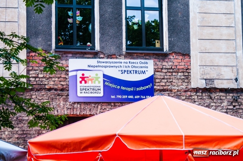 Zdjęcie w galerii na portalu naszraciborz.pl: Stowarzyszenie Spektrum świętowało Dzień Dziecka [FOTO] wiadomości z regionu
