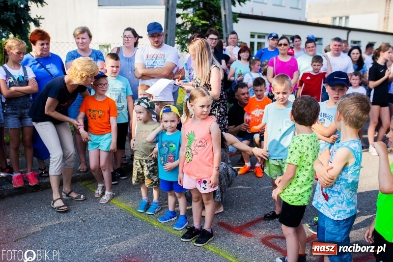 Zdjęcie w galerii na portalu naszraciborz.pl: Bieg o Puchar Burmistrza podczas festynu w Borucinie wiadomości z regionu