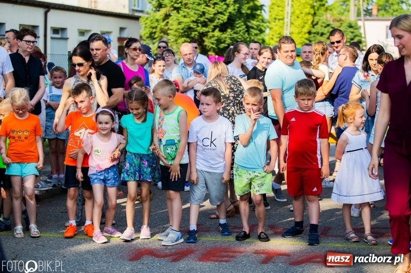 Zdjęcie w galerii na portalu naszraciborz.pl: Bieg o Puchar Burmistrza podczas festynu w Borucinie wiadomości z regionu