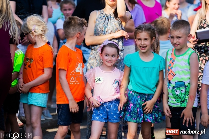 Zdjęcie w galerii na portalu naszraciborz.pl: Bieg o Puchar Burmistrza podczas festynu w Borucinie wiadomości z regionu