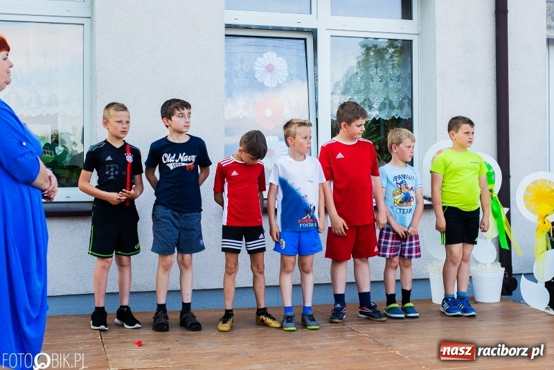 Zdjęcie w galerii na portalu naszraciborz.pl: Bieg o Puchar Burmistrza podczas festynu w Borucinie wiadomości z regionu