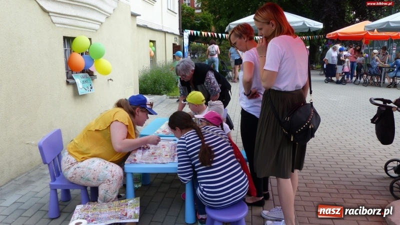 Zdjęcie w galerii na portalu naszraciborz.pl: Detektywistyczny Dzień Dziecka z raciborską biblioteką wiadomości z regionu