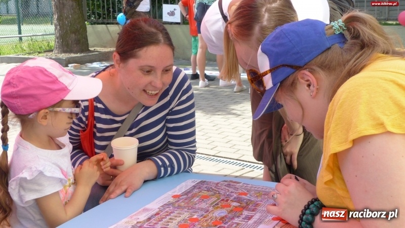 Zdjęcie w galerii na portalu naszraciborz.pl: Detektywistyczny Dzień Dziecka z raciborską biblioteką wiadomości z regionu