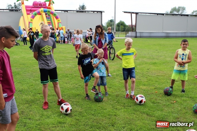 Zdjęcie w galerii na portalu naszraciborz.pl: Moc atrakcji na Dzień Dziecka w Nędzy wiadomości z regionu