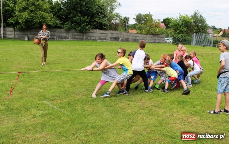 Zdjęcie w galerii na portalu naszraciborz.pl: Moc atrakcji na Dzień Dziecka w Nędzy wiadomości z regionu