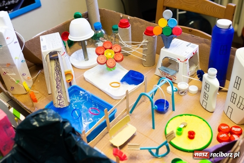 Zdjęcie w galerii na portalu naszraciborz.pl: Rozstrzygnięto konkurs MiliMali o tematyce ekologicznej. Prace robią wrażenie  wiadomości z regionu