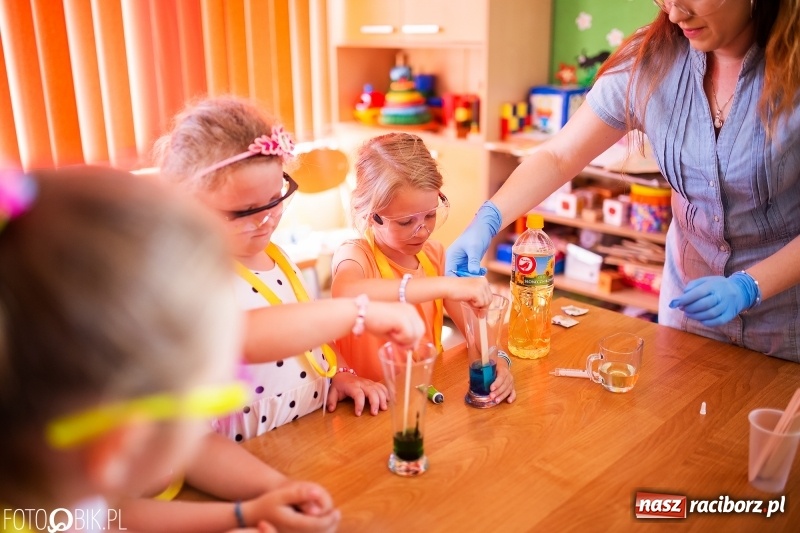 Zdjęcie w galerii na portalu naszraciborz.pl: Dzień Dziecka w Państwowej Wyższej Szkole Zawodowej w Raciborzu wiadomości z regionu