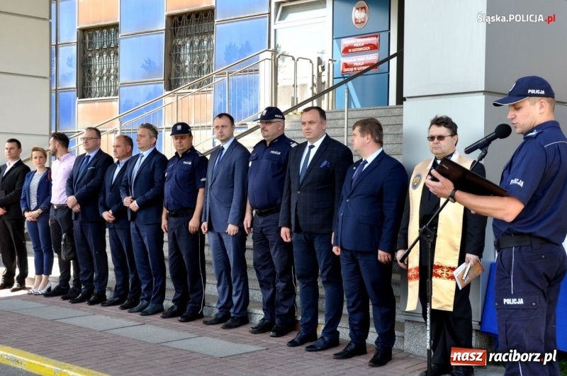 Zdjęcie w galerii na portalu naszraciborz.pl: Śląska, w tym raciborska policja ma nowe hybrydy  wiadomości z regionu