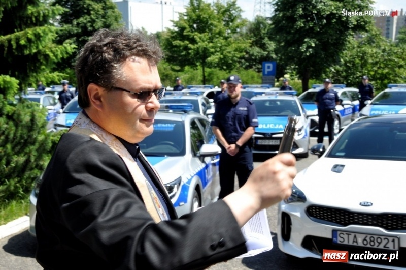 Zdjęcie w galerii na portalu naszraciborz.pl: Śląska, w tym raciborska policja ma nowe hybrydy  wiadomości z regionu