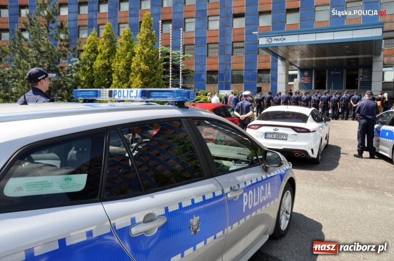 Zdjęcie w galerii na portalu naszraciborz.pl: Śląska, w tym raciborska policja ma nowe hybrydy  wiadomości z regionu