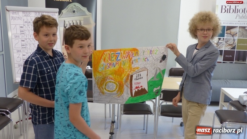 Zdjęcie w galerii na portalu naszraciborz.pl: Podróż przez fantastyczną krainę. Turniej z okazji Światowego Dnia Książki w raciborskiej bibliotece wiadomości z regionu